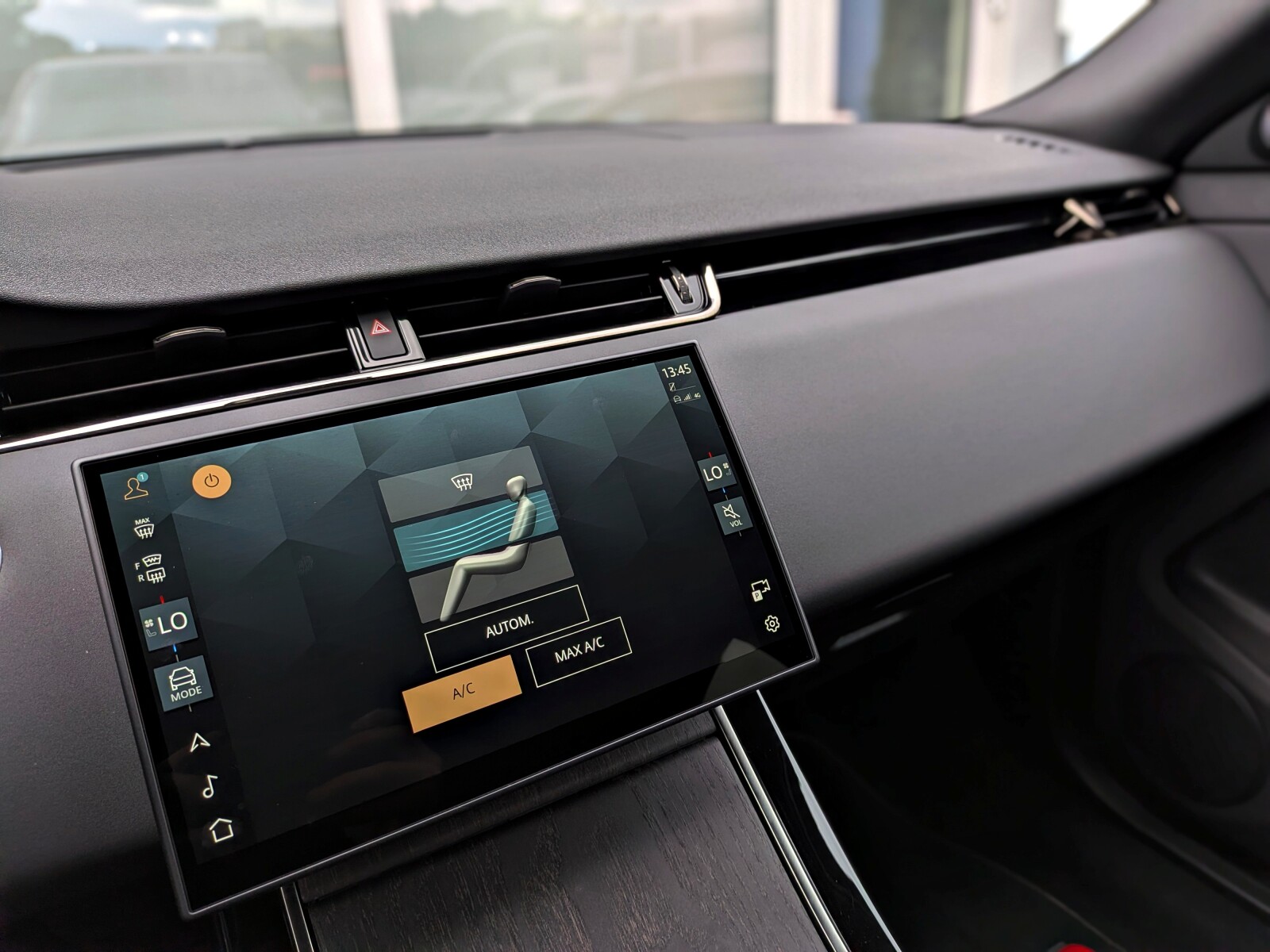 Land Rover Range Rover Evoque - zdjęcie 35