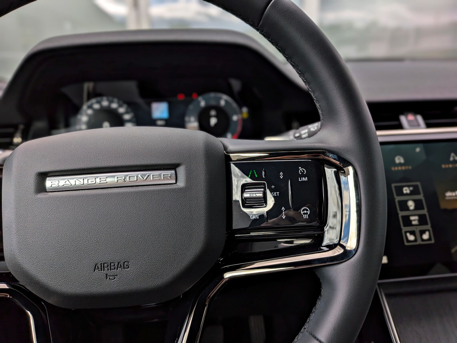 Land Rover Range Rover Evoque - zdjęcie 23