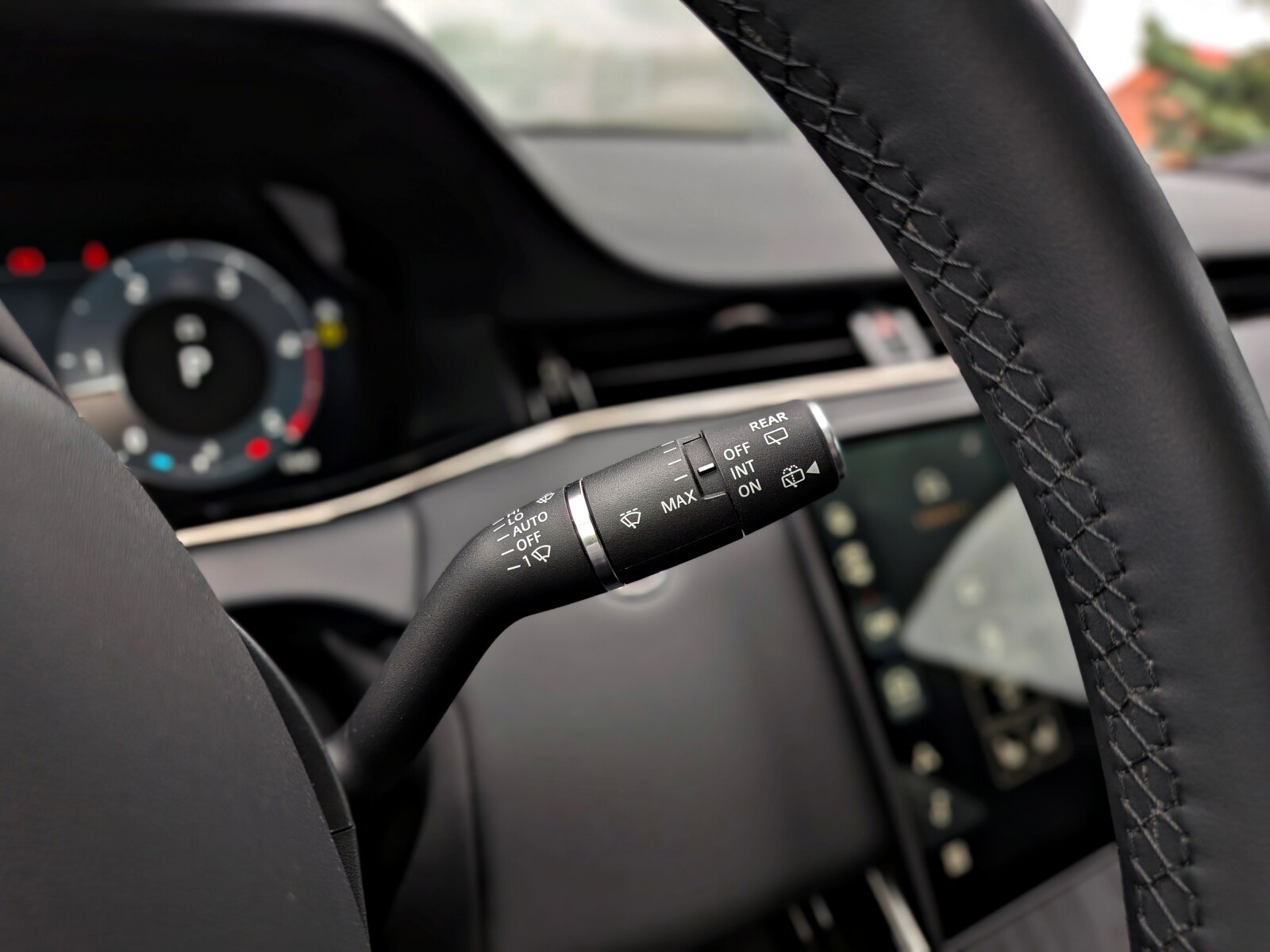Land Rover Range Rover Evoque - zdjęcie 25
