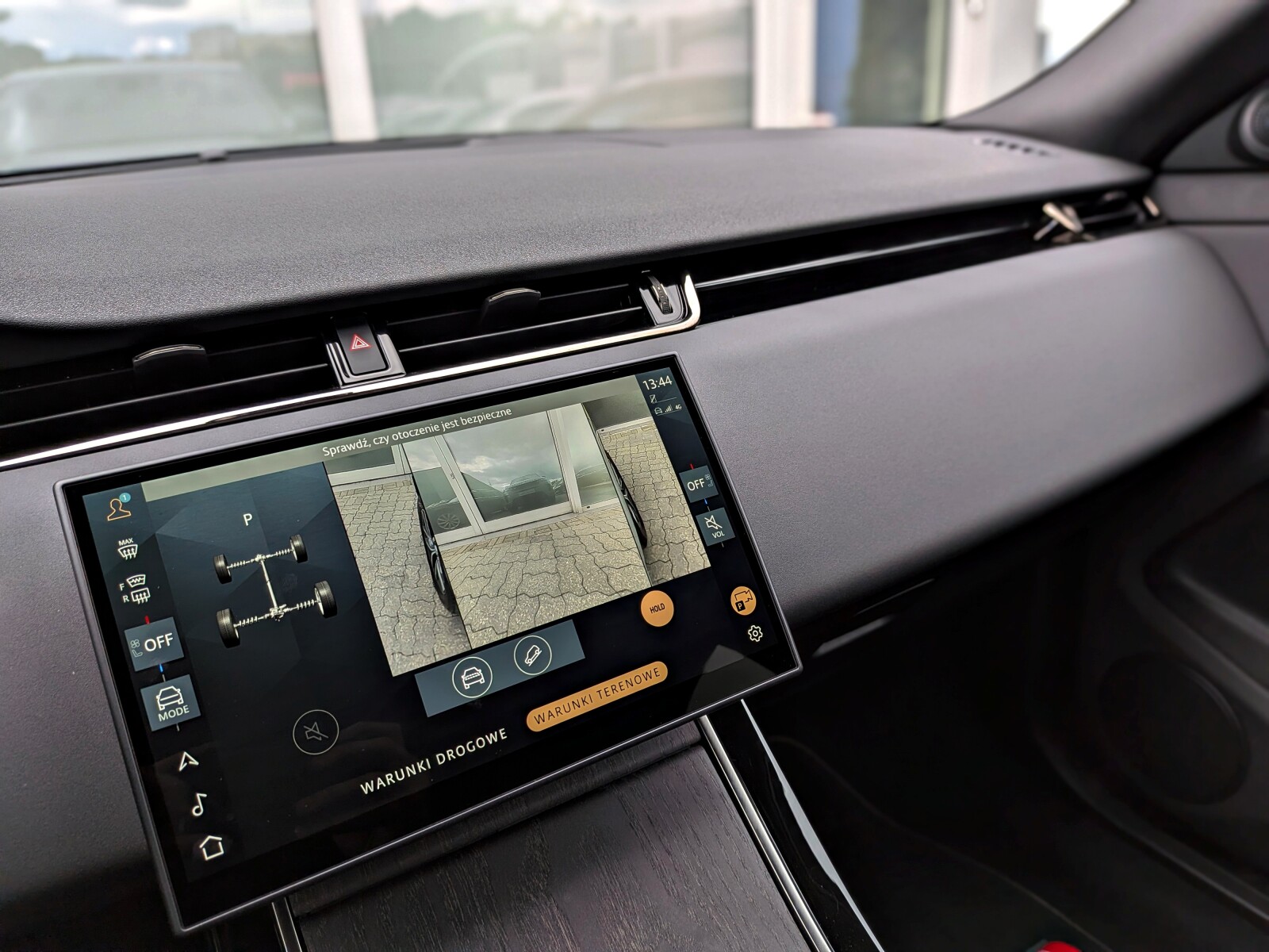 Land Rover Range Rover Evoque - zdjęcie 32