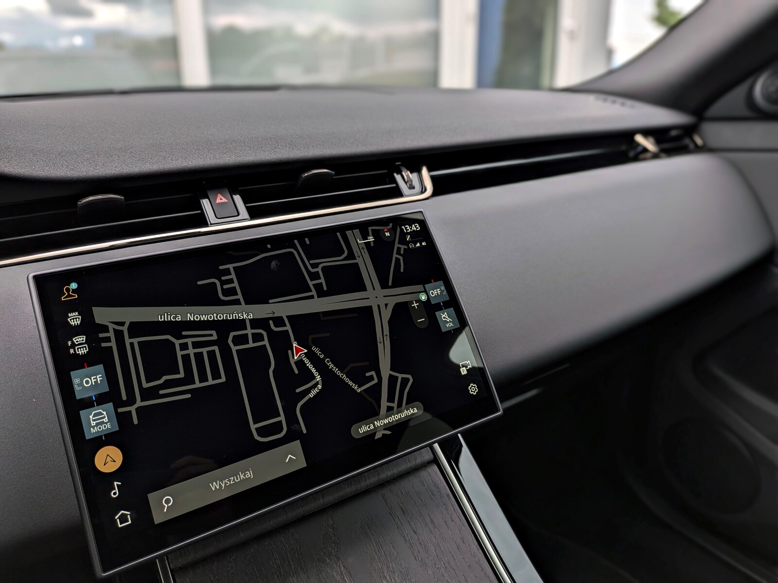 Land Rover Range Rover Evoque - zdjęcie 28