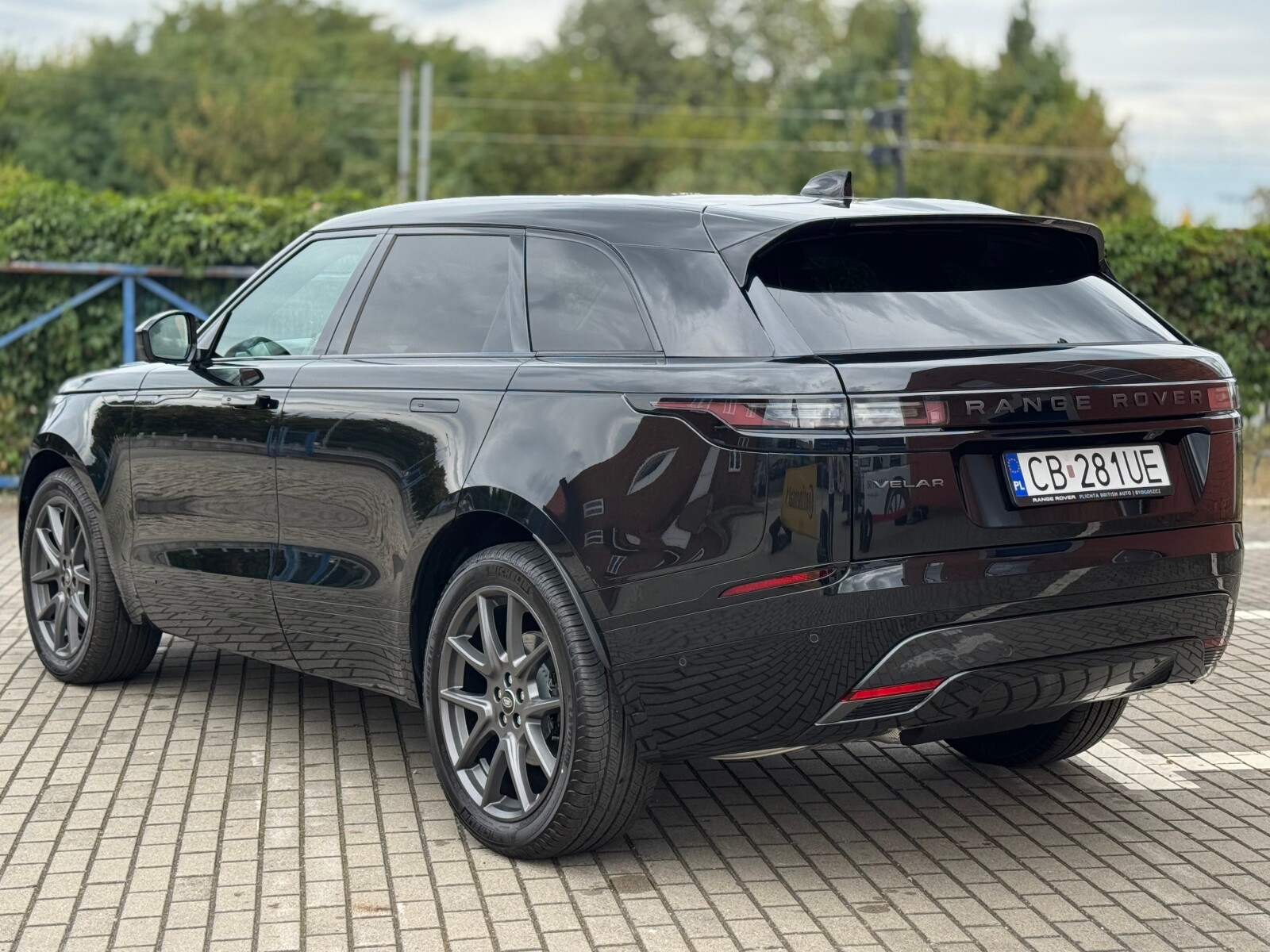 Land Rover Range Rover Velar - zdjęcie 3