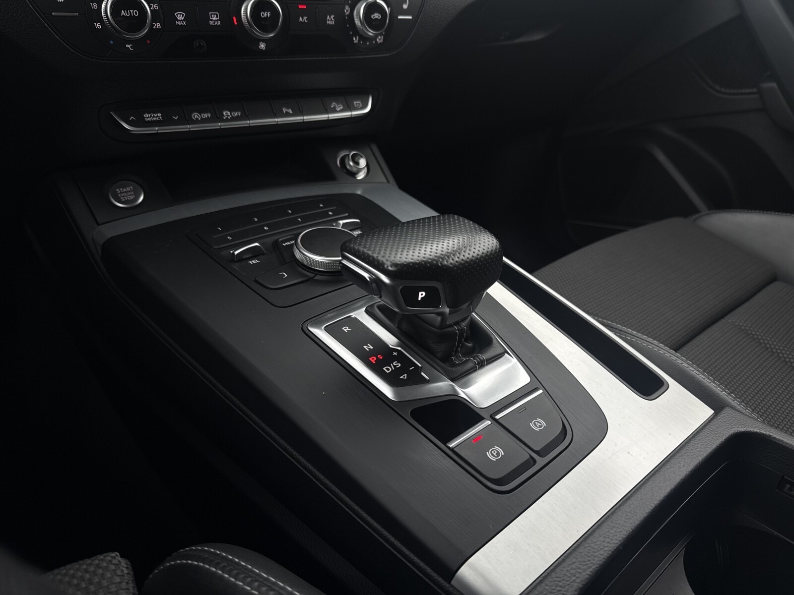 Audi Q5 - zdjęcie 15