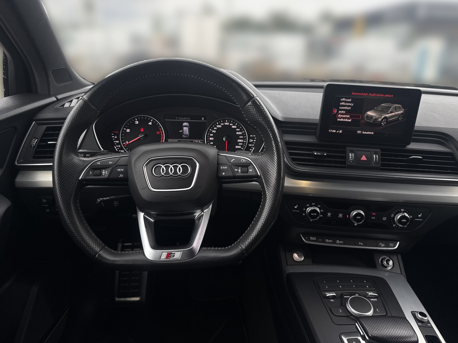 Audi Q5 - zdjęcie 13