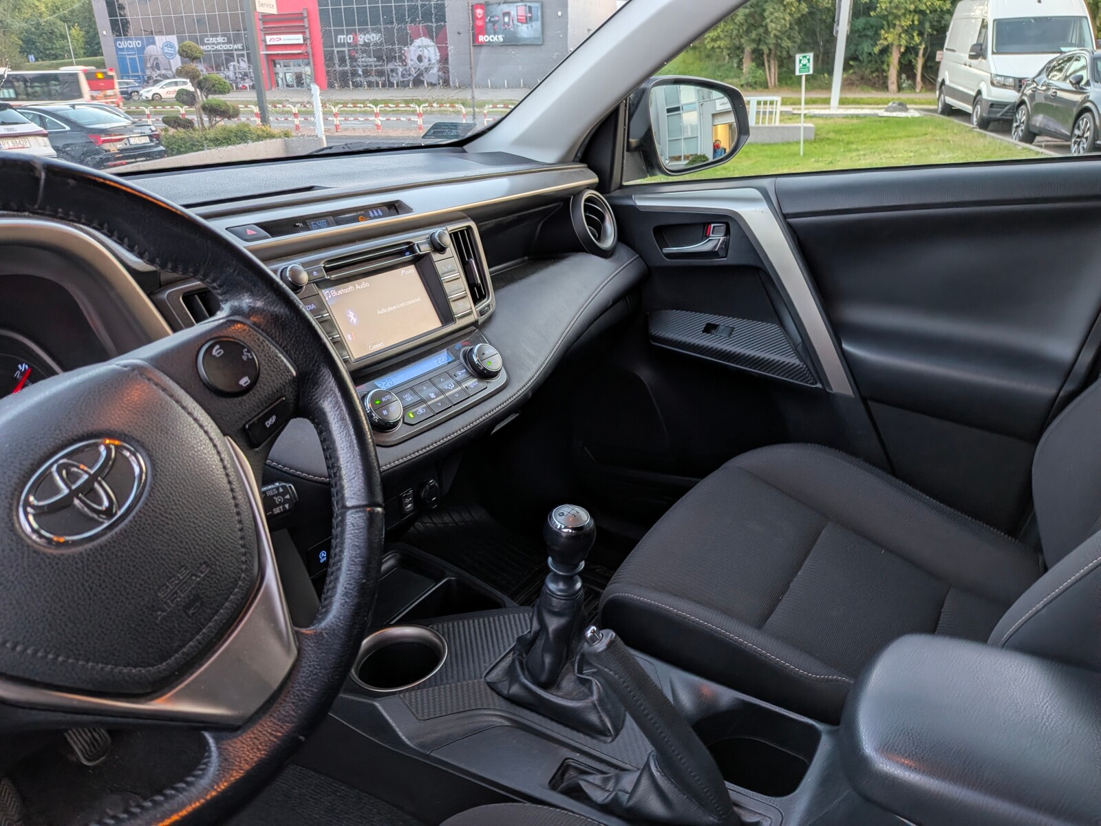 Toyota RAV 4 - zdjęcie 7