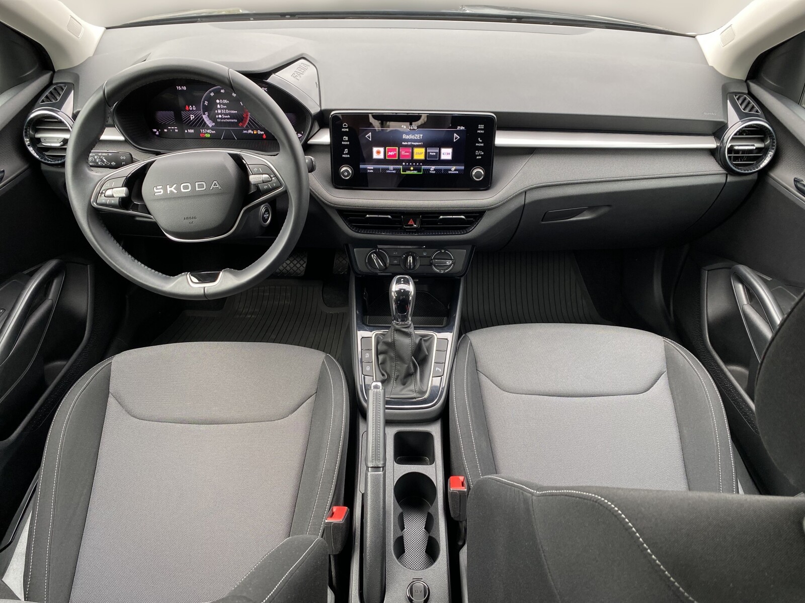 Škoda Fabia - zdjęcie 10