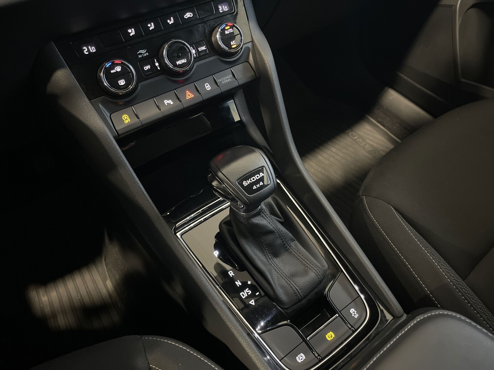 Škoda Karoq - zdjęcie 23