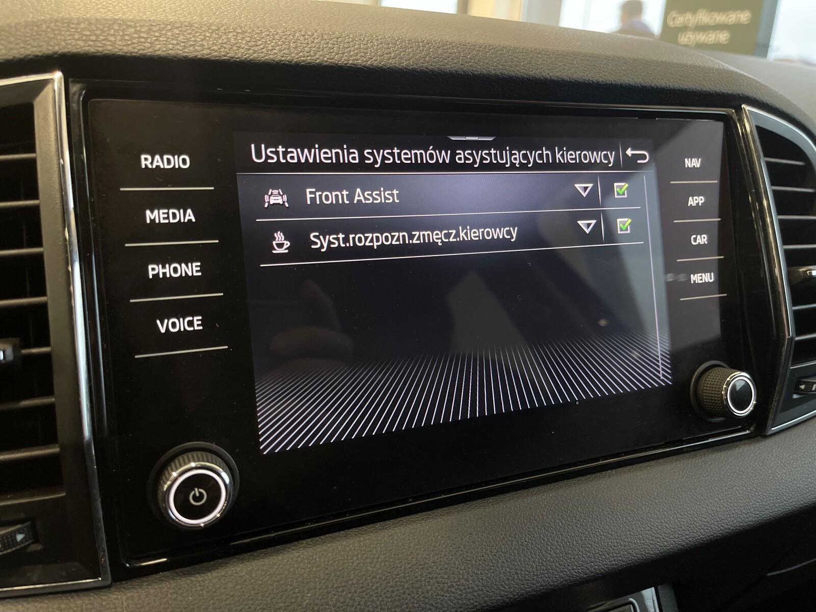 Škoda Karoq - zdjęcie 22