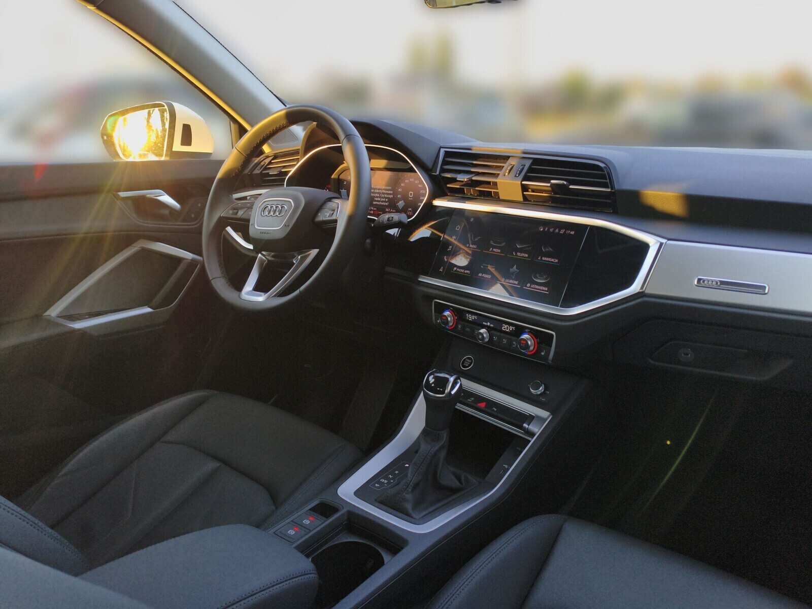 Audi Q3 Sportback - zdjęcie 9