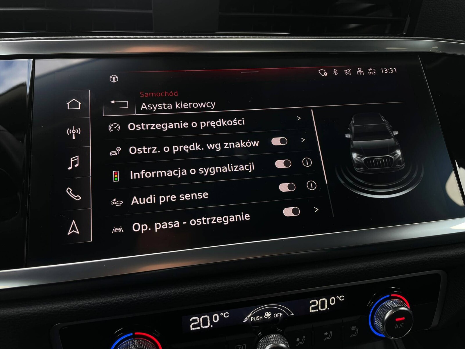 Audi Q3 - zdjęcie 25