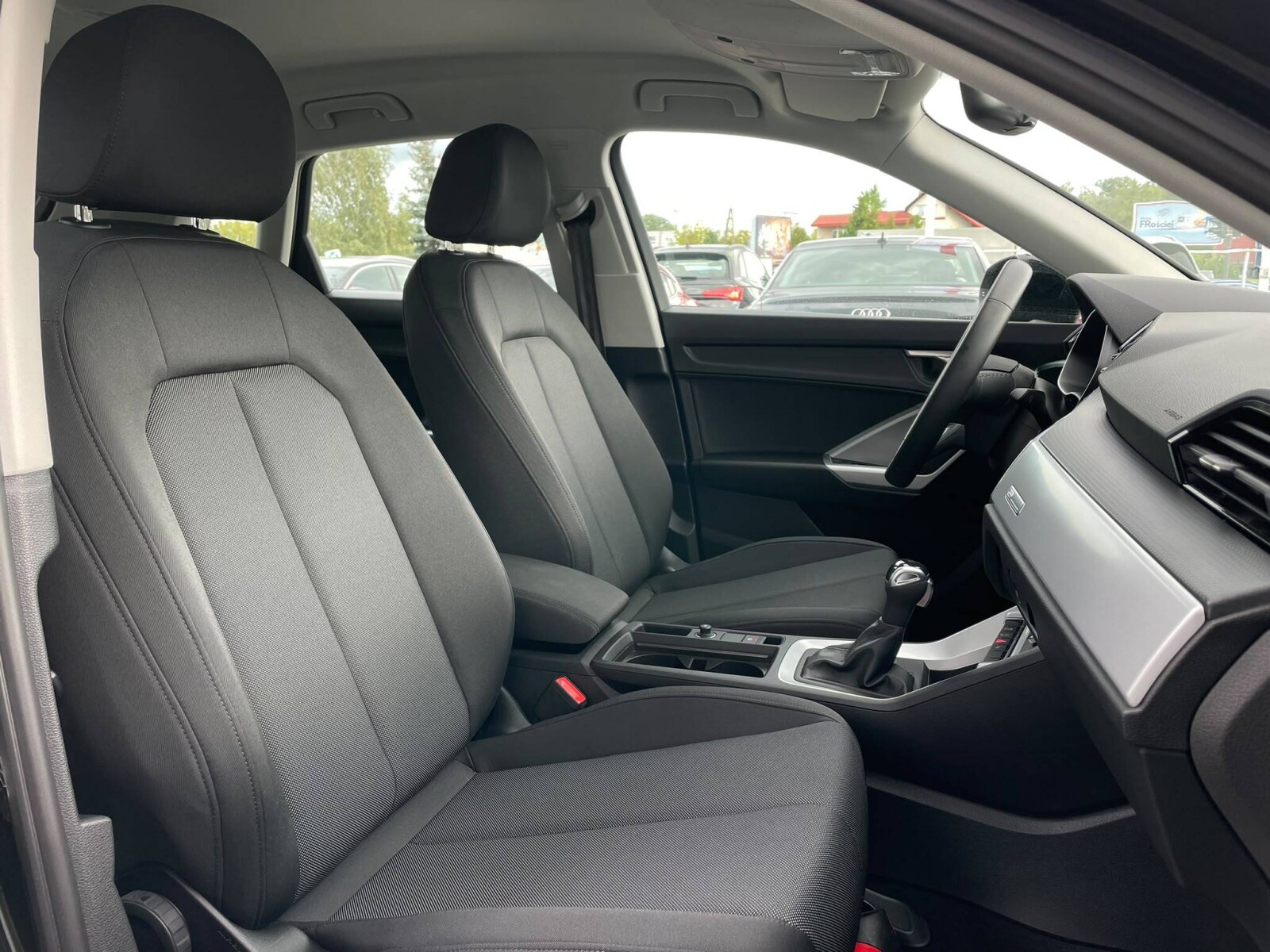 Audi Q3 - zdjęcie 20