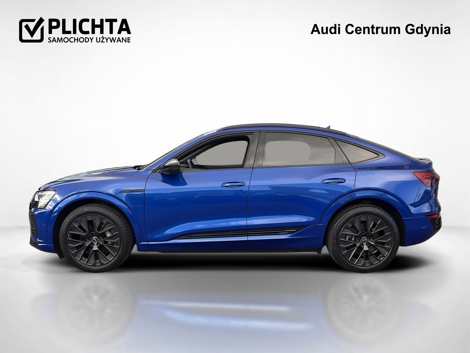 Audi Q8 Sportback e-tron - zdjęcie 2