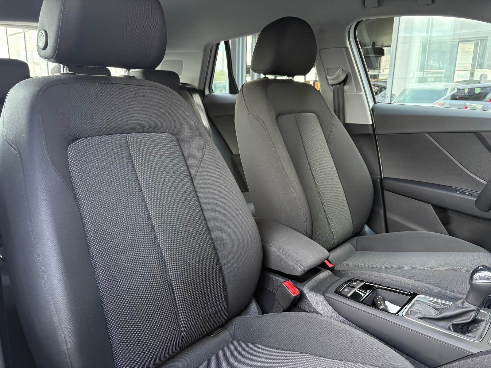 Audi Q2 - zdjęcie 16