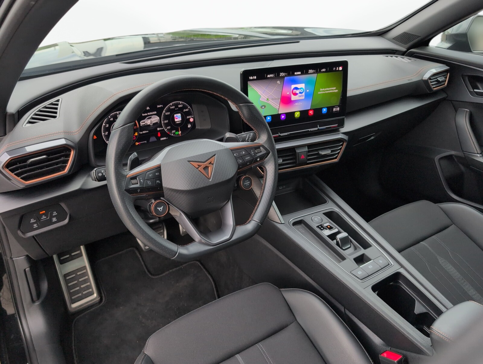 Cupra Formentor - zdjęcie 17