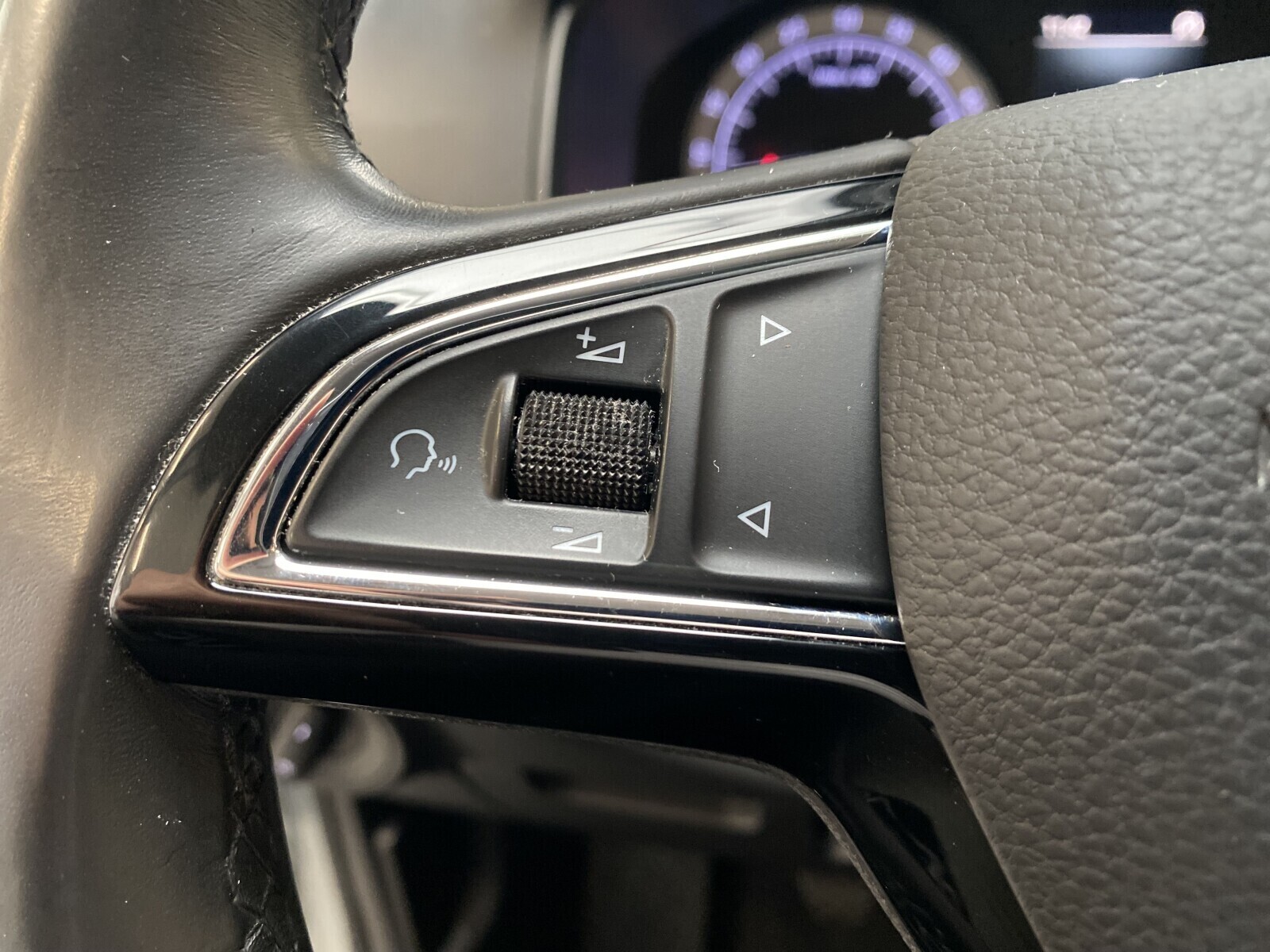 Škoda Karoq - zdjęcie 19