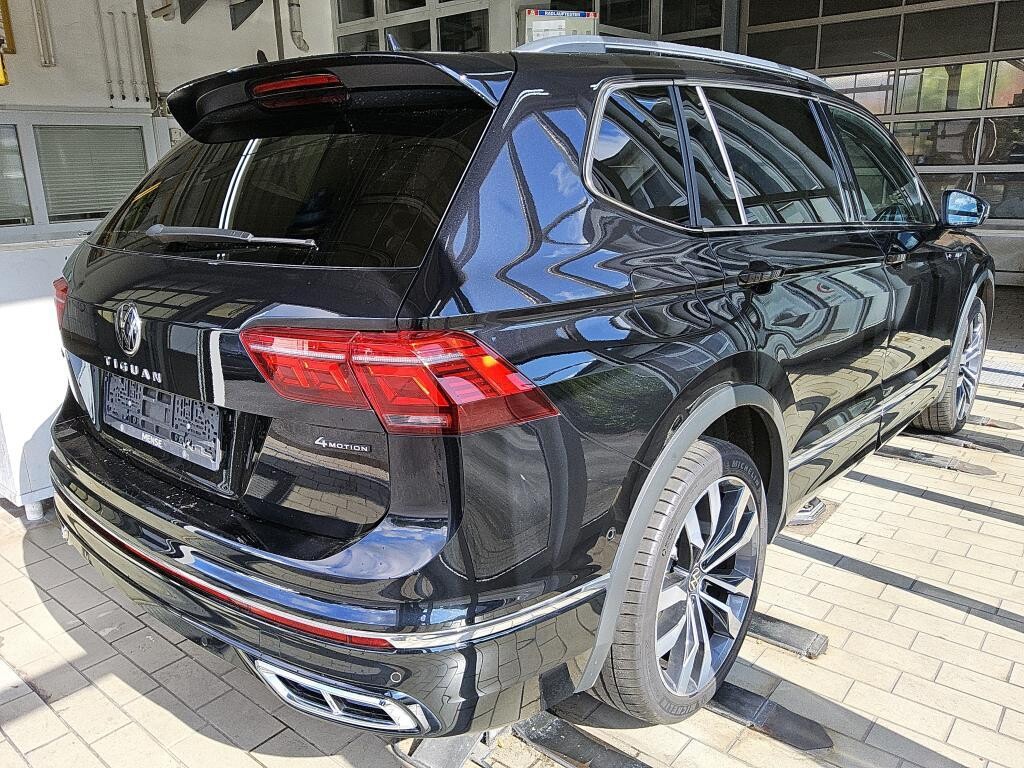 Volkswagen Tiguan Allspace - zdjęcie 2