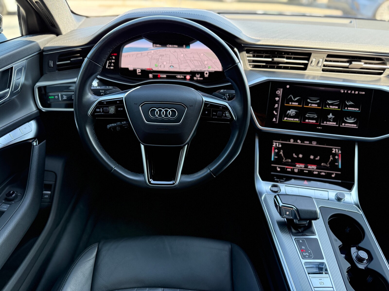Audi A6 Avant - zdjęcie 16