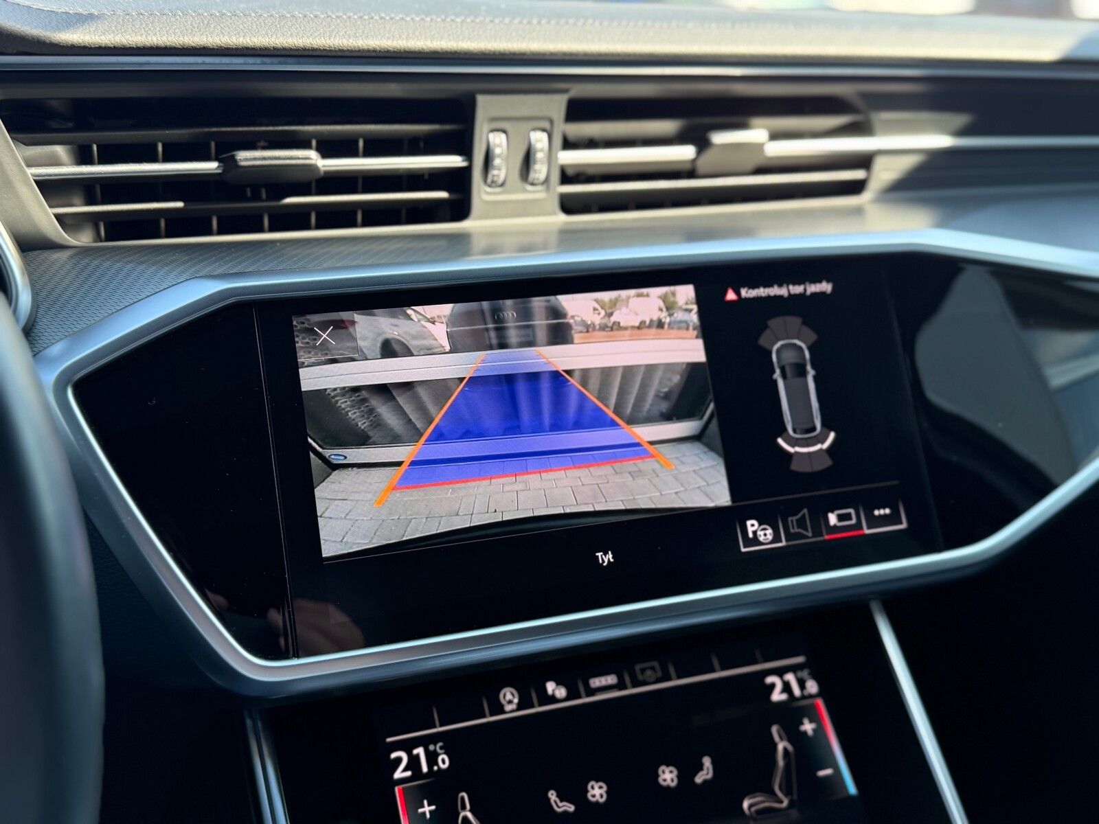 Audi A6 Avant - zdjęcie 37