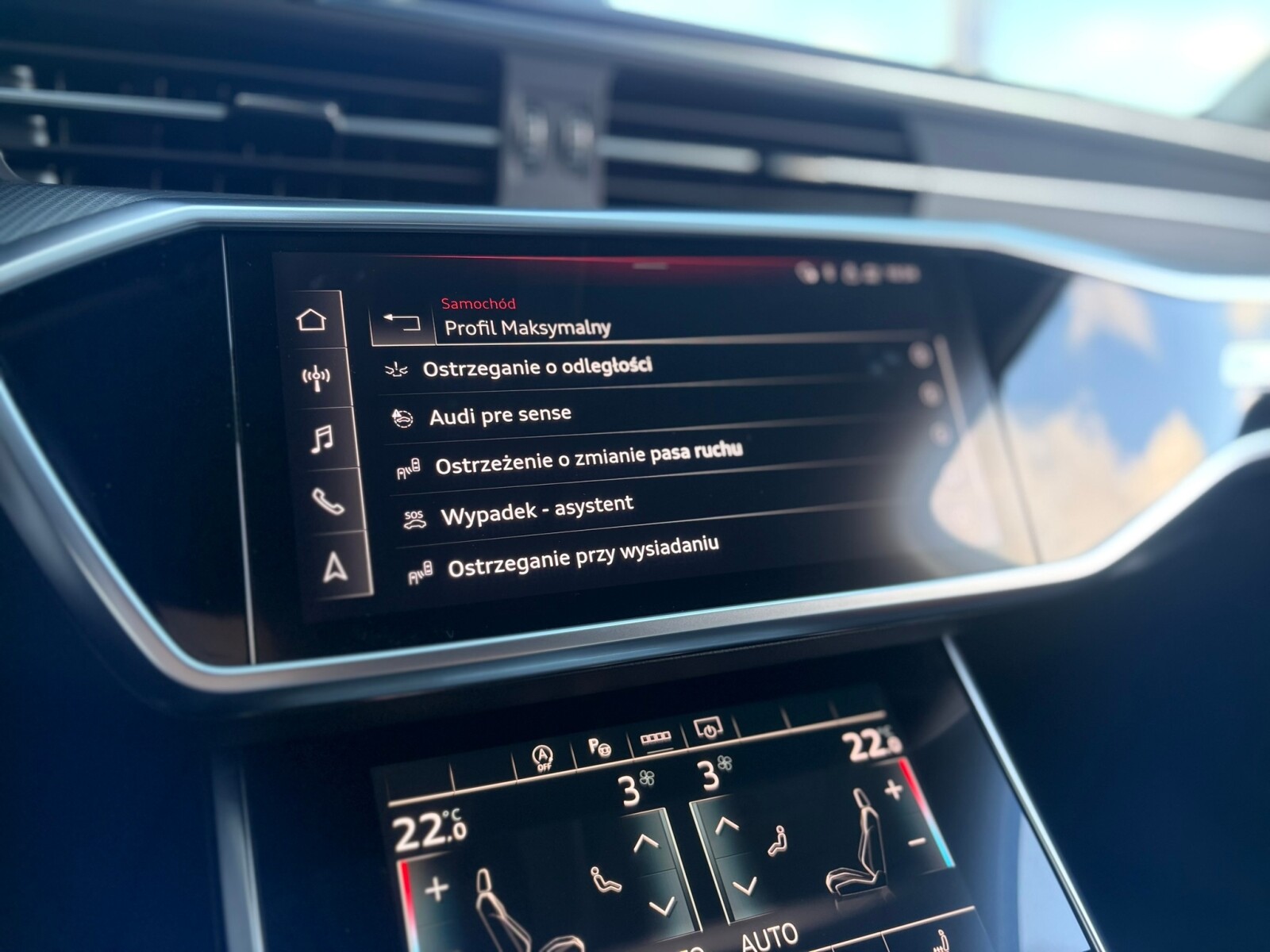 Audi A6 Avant - zdjęcie 33