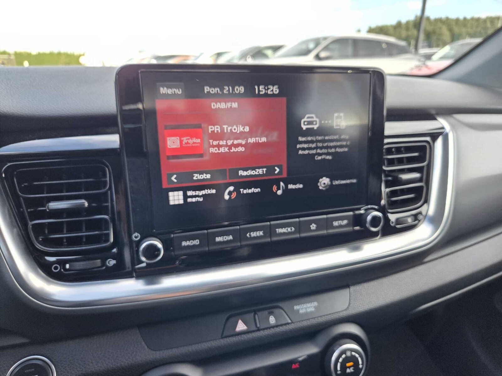 Kia Stonic - zdjęcie 20