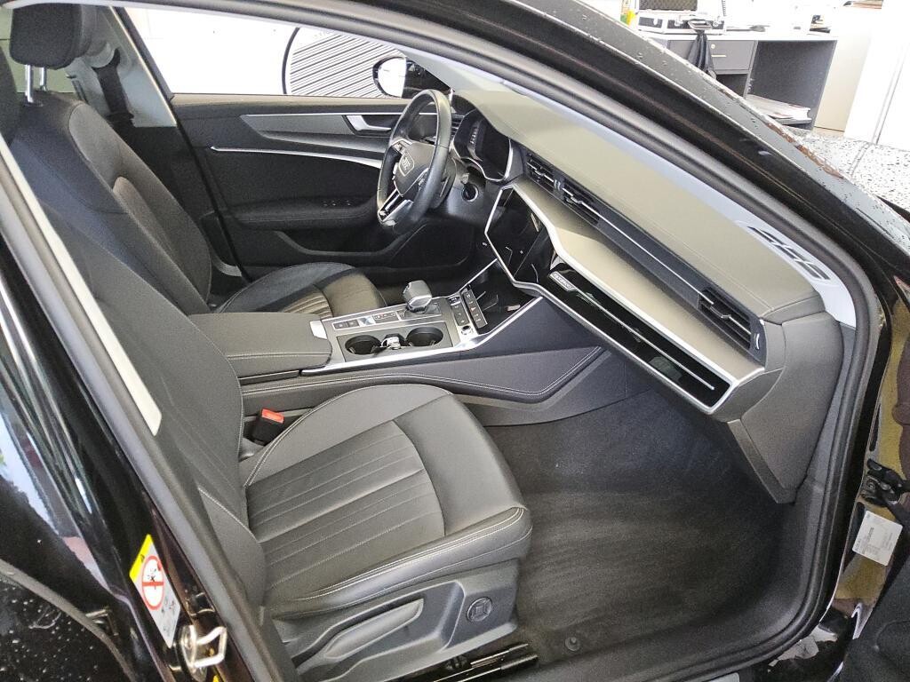 Audi A6 Avant - zdjęcie 4