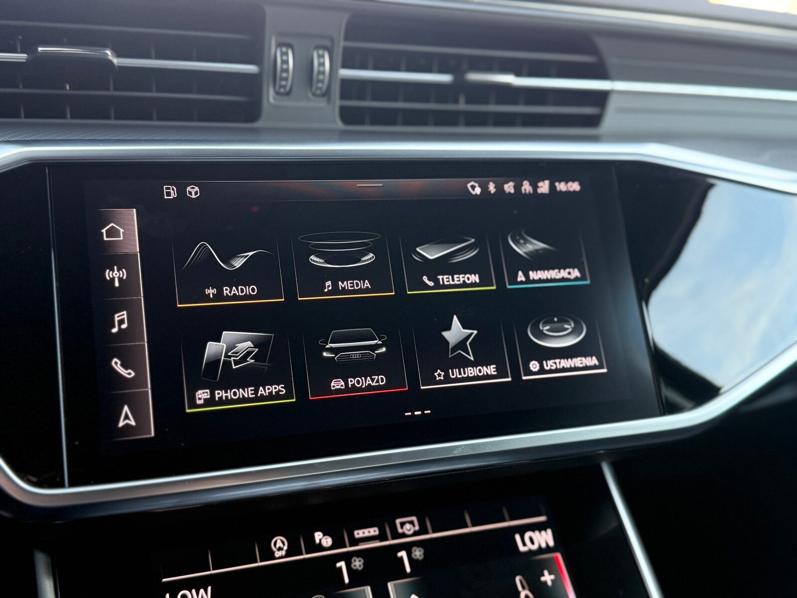 Audi A6 Avant - zdjęcie 30