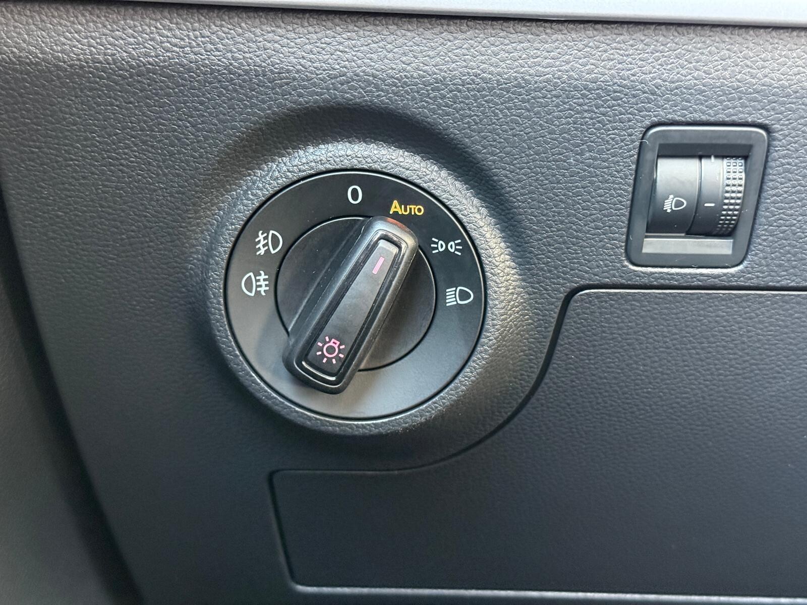 Seat Ibiza - zdjęcie 23