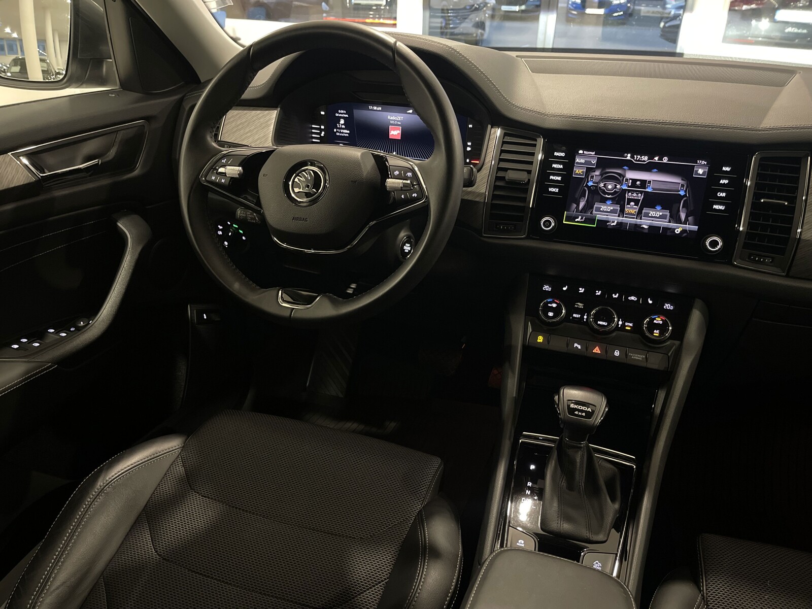 Škoda Kodiaq - zdjęcie 12