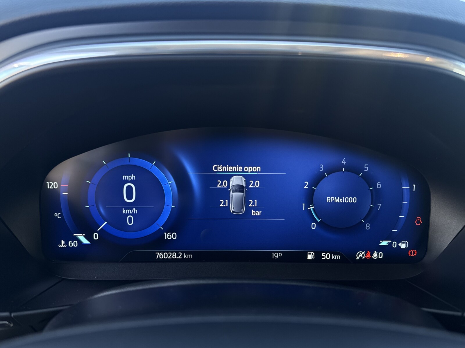 Ford Focus - zdjęcie 14