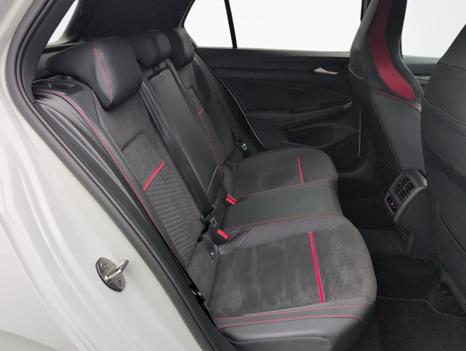 Volkswagen Golf - zdjęcie 12