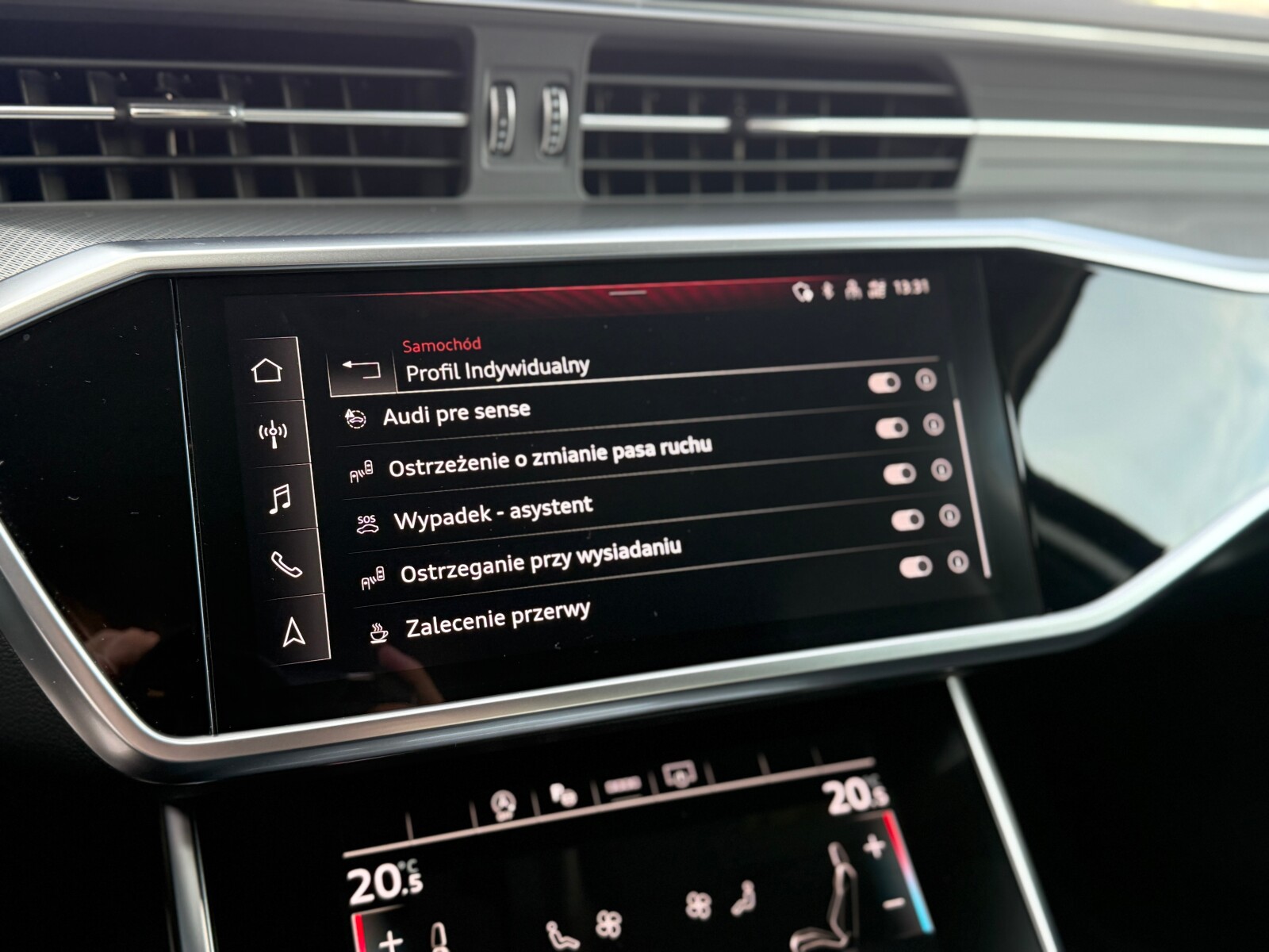 Audi A6 Avant - zdjęcie 35