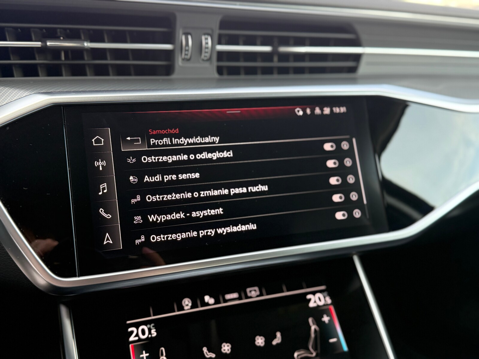 Audi A6 Avant - zdjęcie 34