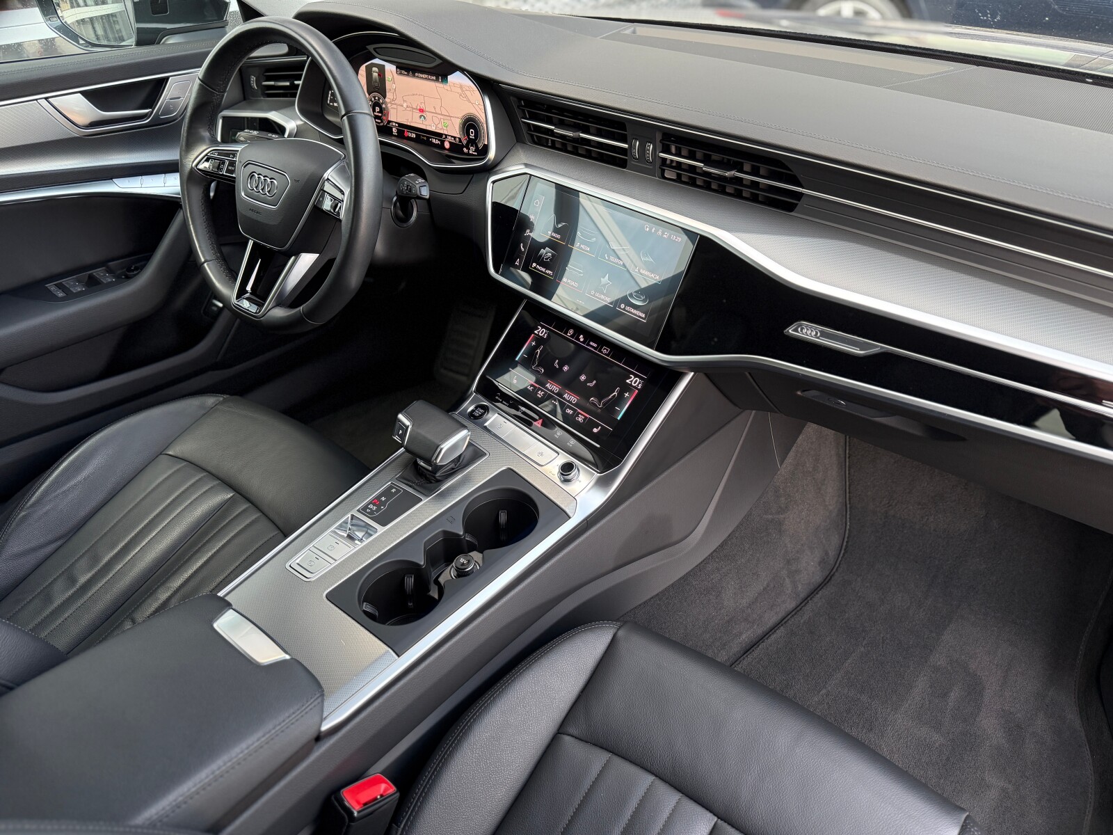 Audi A6 Avant - zdjęcie 23
