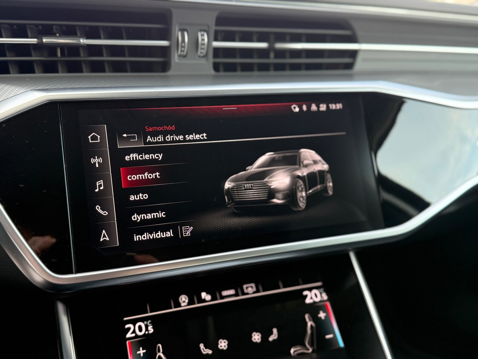 Audi A6 Avant - zdjęcie 33