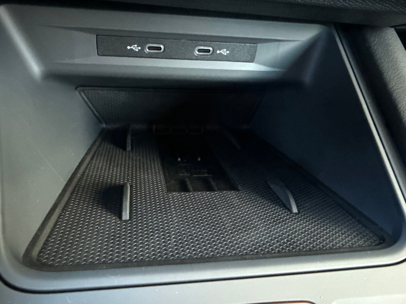 Cupra Formentor - zdjęcie 21