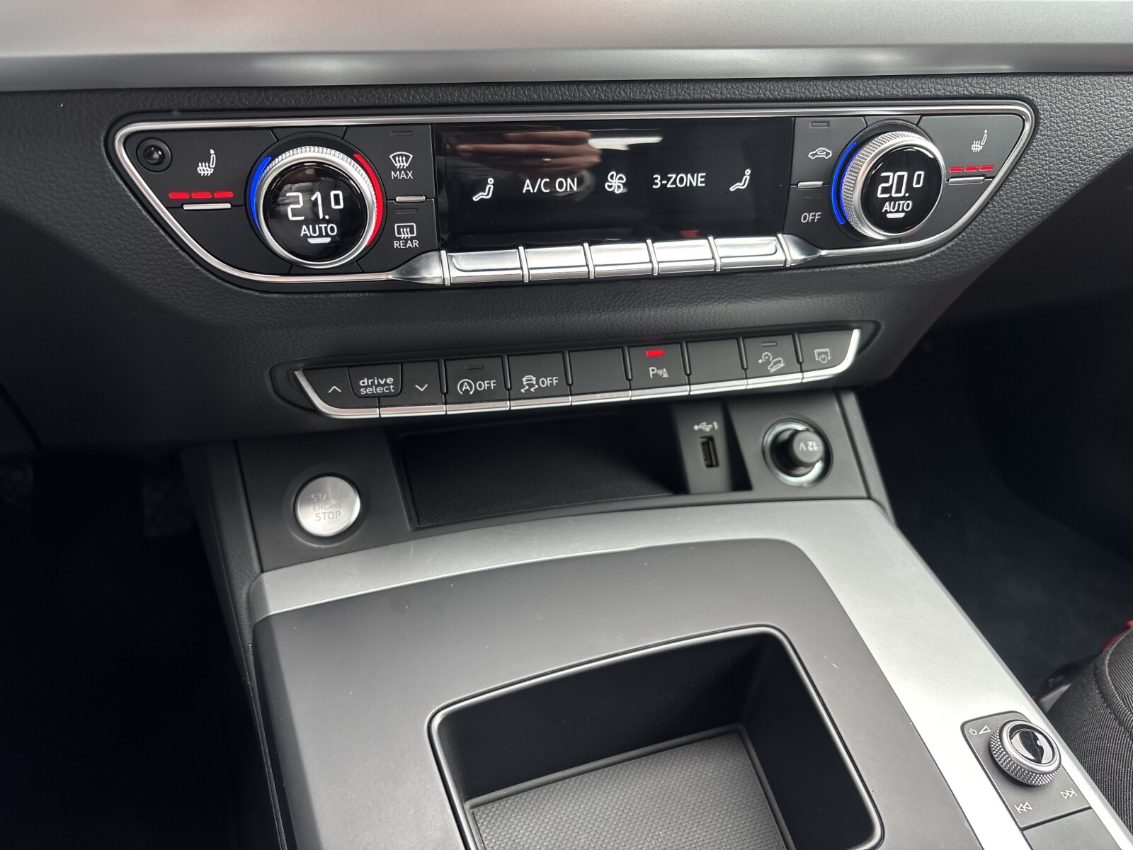 Audi Q5 - zdjęcie 17