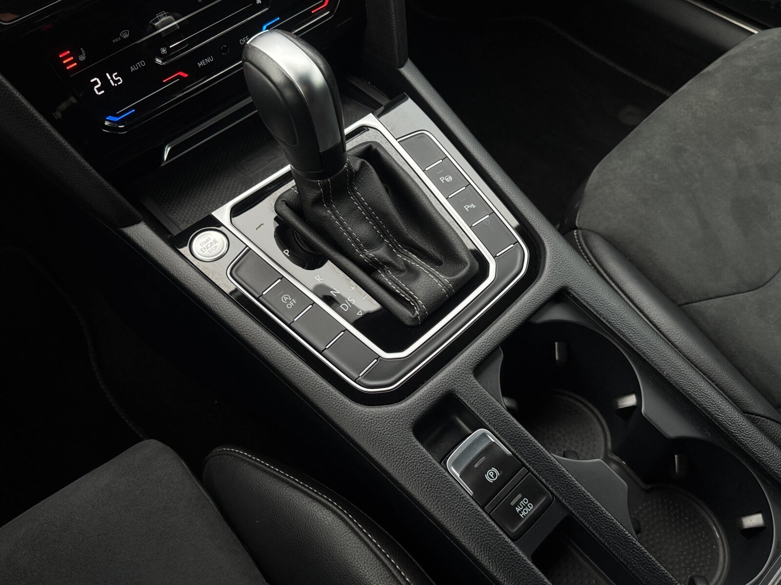 Volkswagen Arteon - zdjęcie 23