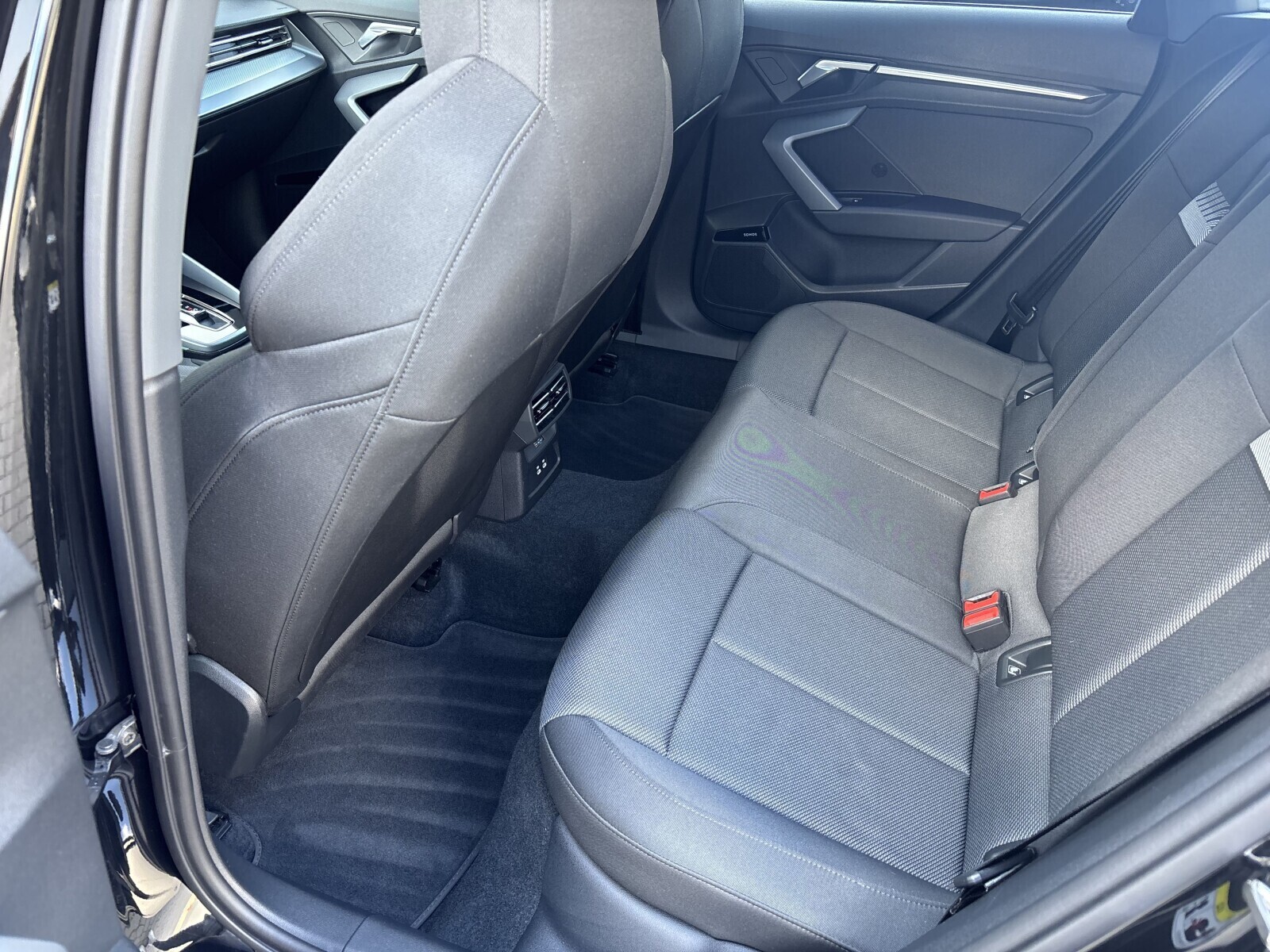 Audi A3 Sportback - zdjęcie 14