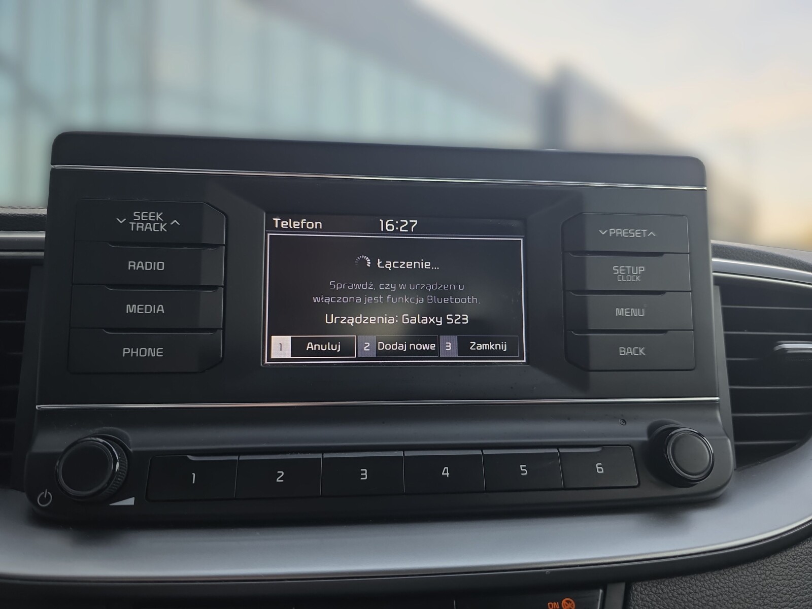 Kia Ceed - zdjęcie 21