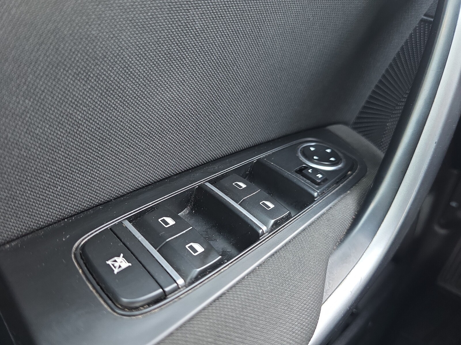 Kia Ceed - zdjęcie 10