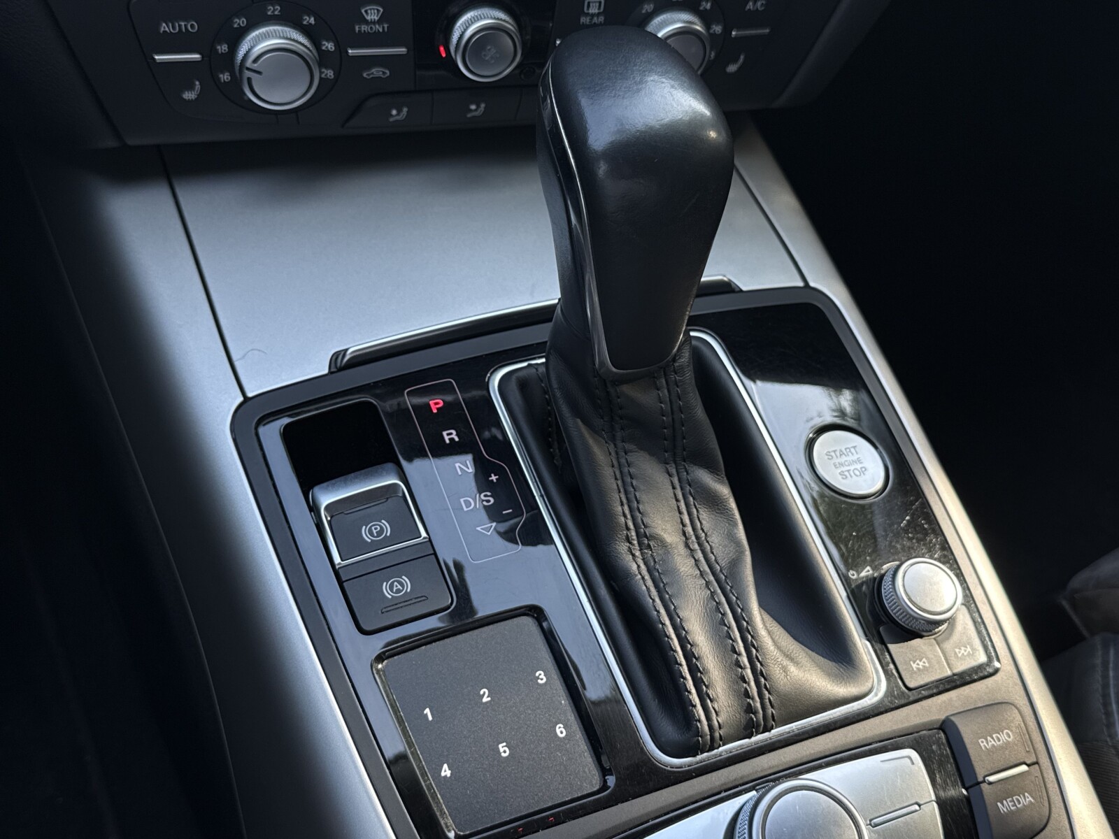 Audi A6 Limousine - zdjęcie 19