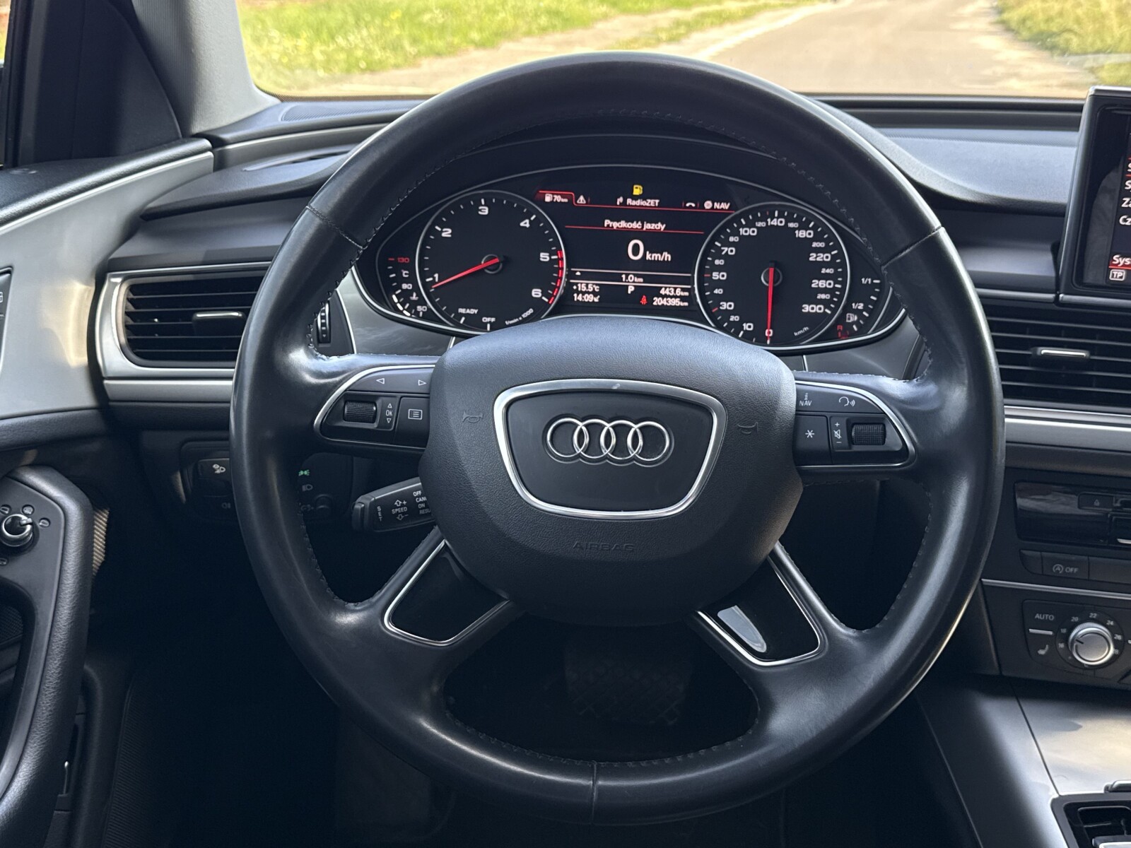 Audi A6 Limousine - zdjęcie 14