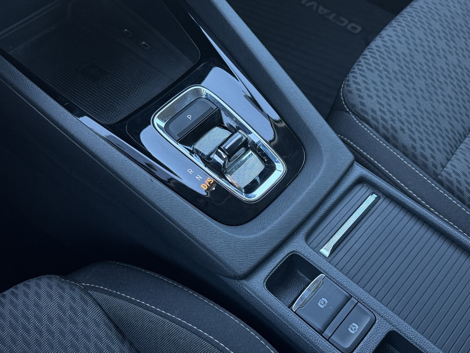 Škoda Octavia - zdjęcie 26