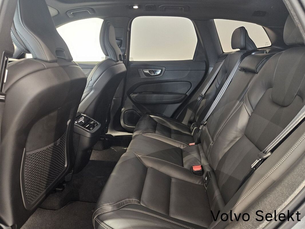 Volvo XC 60 - zdjęcie 14