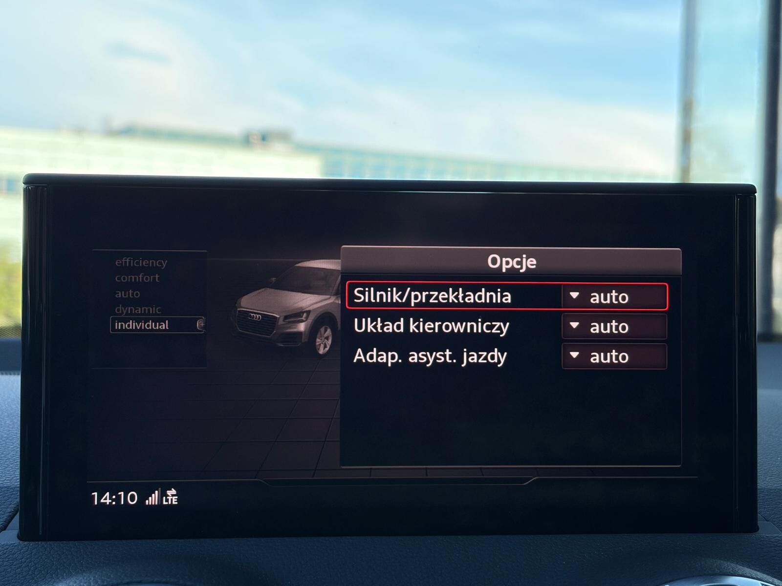 Audi Q2 - zdjęcie 30