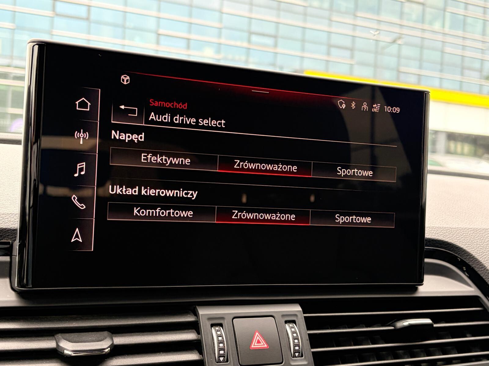 Audi Q5 Sportback TFSI e - zdjęcie 32