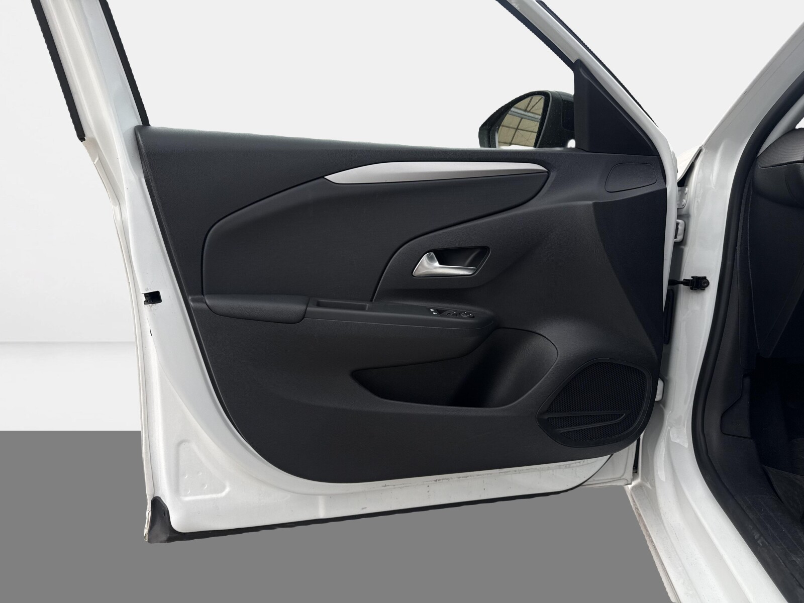 Opel Corsa - zdjęcie 10