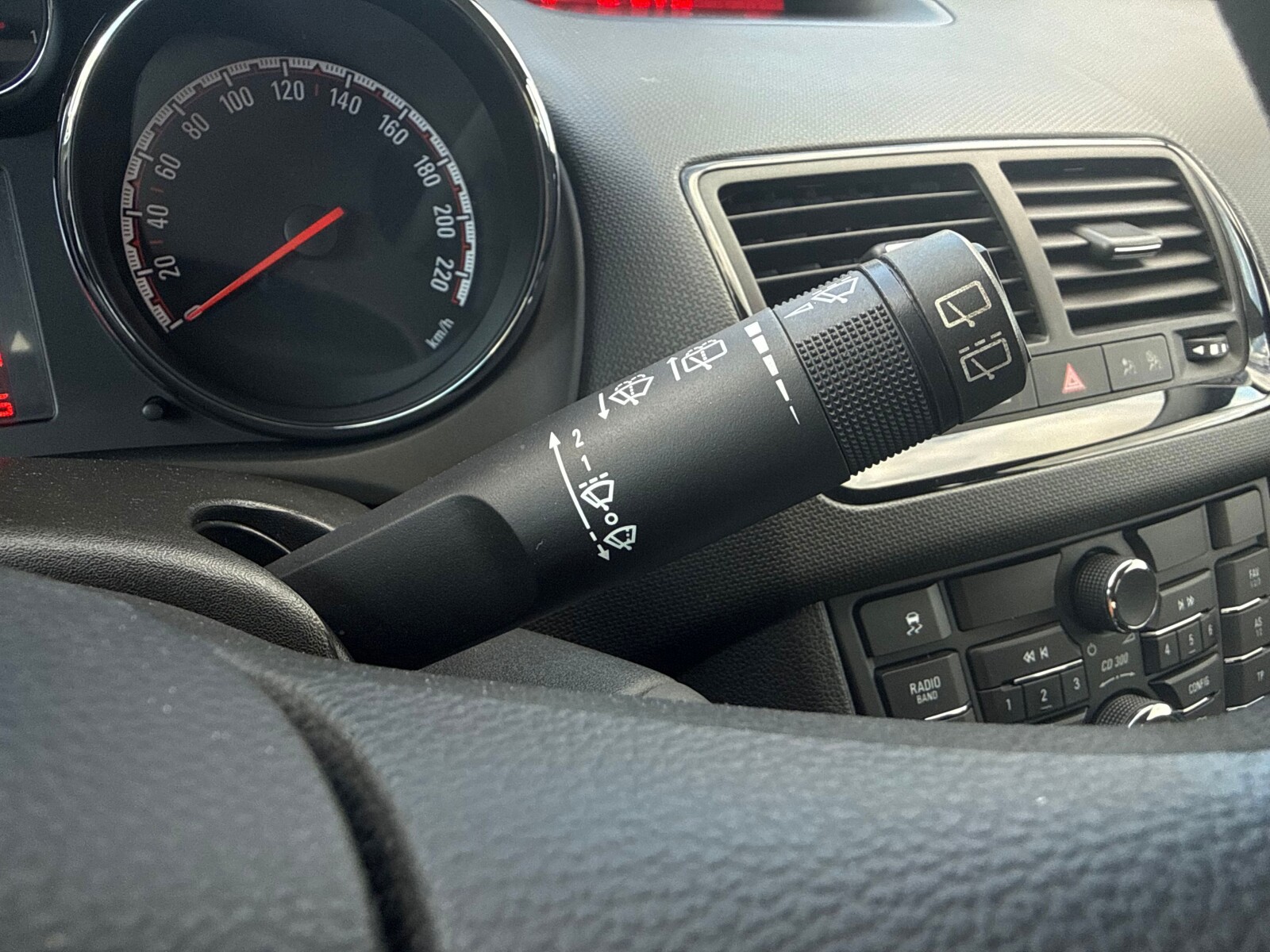 Opel Meriva - zdjęcie 17