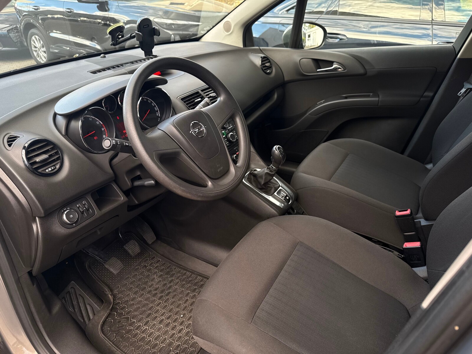 Opel Meriva - zdjęcie 11