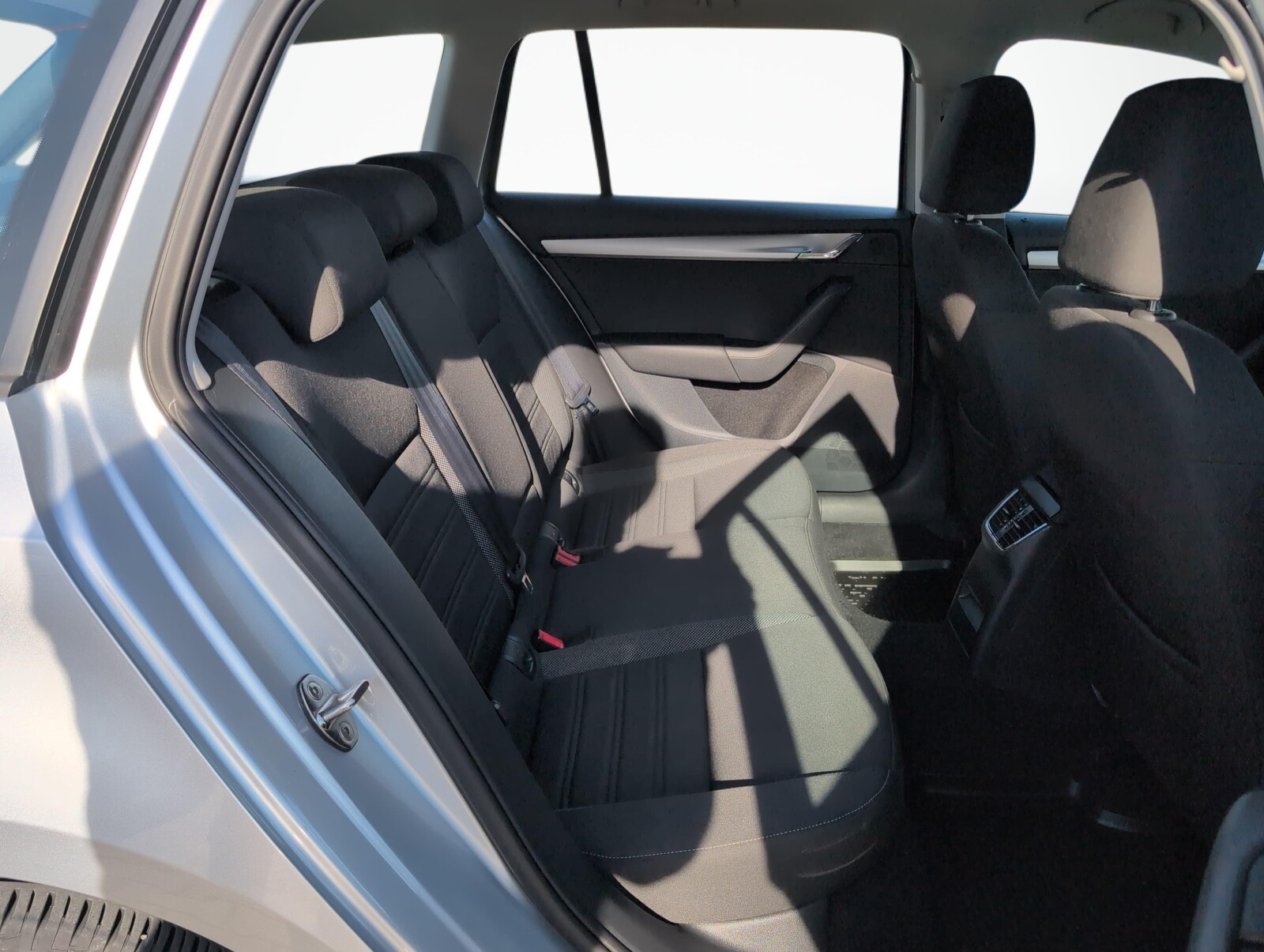 Škoda Octavia - zdjęcie 11